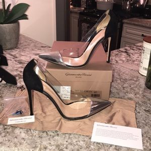 ❌SOLD❌ Authentic Gianvito Rossi Plexi Pumps